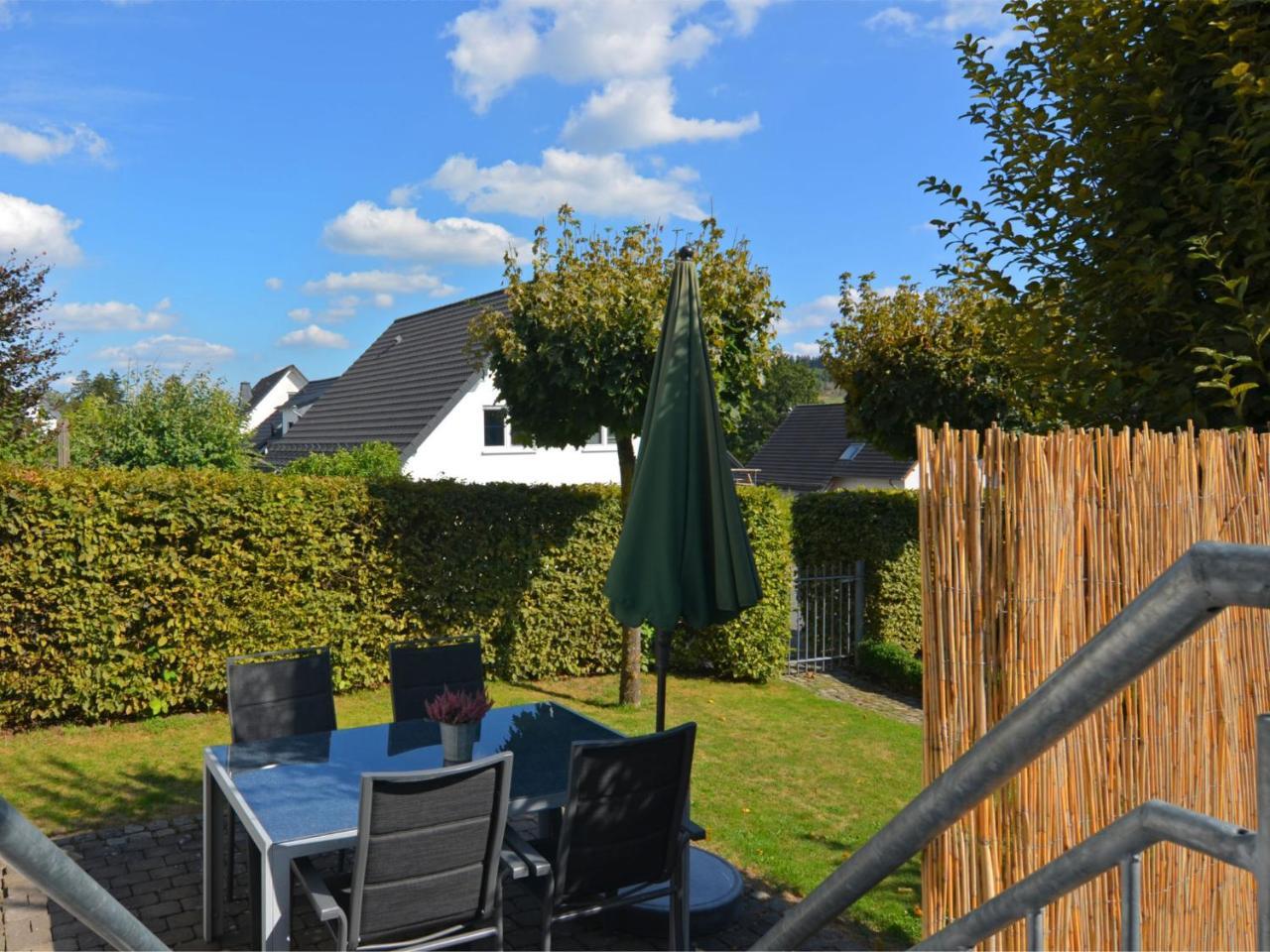 Apartment In Eslohe With Terrace Eksteriør billede